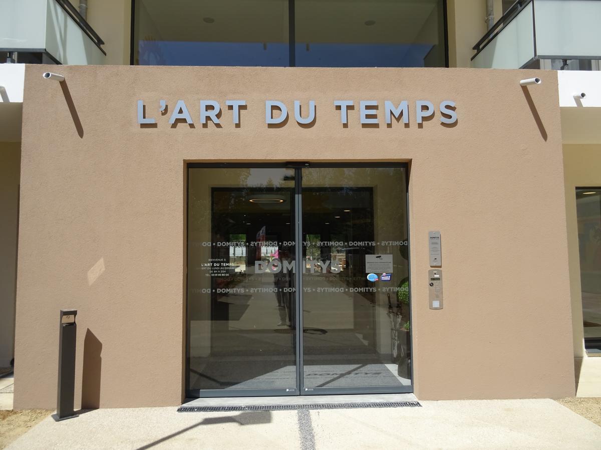 Domitys L'Art Du Temps Aparthotel Besanzón Exterior foto
